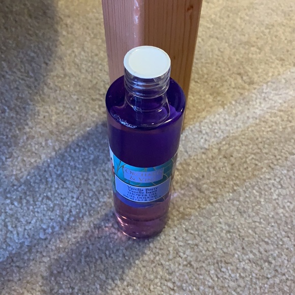 Body Wash - Picture 2 of 6